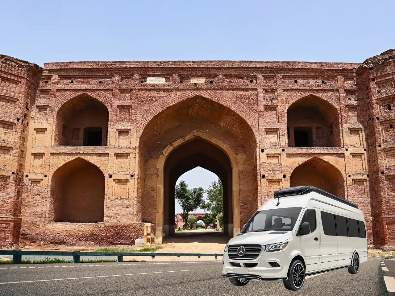 Tempo Traveller in Ludhiana