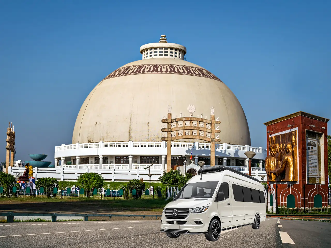 Tempo Traveller in Nagpur